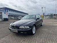 Gebraucht BMW 523 170 PS (125 kW) 1998 Blau Limousine