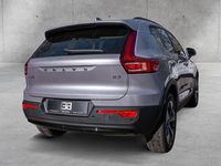 Neu Volvo XC40 Plus 163 PS (119 kW) 2026 Silber SUV