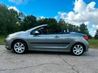 Gebraucht Peugeot 207 CC Sport 120 PS (88 kW) 2007 Silber Cabrio
