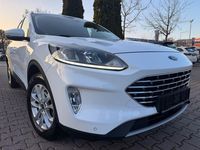 Gebraucht Ford Kuga Titanium 120 PS (88 kW) 2022 Weiß SUV