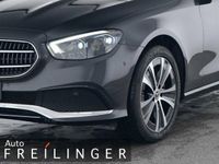 Second-hand Mercedes E300 Avantgarde 258 CP (189 kW) 2023 Gri Berlinǎ