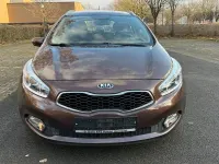 Gebraucht Kia Ceed Sportswagon Vision 128 PS (94 kW) 2014 Braun Kombi