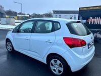 Gebraucht Kia Venga Attract 90 PS (66 kW) 2012 Weiß Kleinwagen