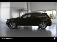 Gebraucht Mercedes GLC300e 320 PS (235 kW) 2021