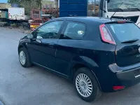 Gebraucht Fiat Punto Evo 69 PS (50 kW) 2012 Grau Kleinwagen