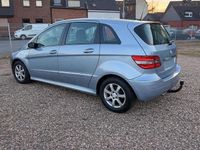Gebraucht Mercedes B170 116 PS (85 kW) 2006 Blau Van / Kleinbus