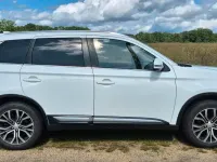 Gebraucht Mitsubishi Outlander 150 PS (110 kW) 2017 Weiß SUV
