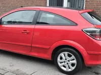 Gebraucht Opel Astra GTC 90 PS (66 kW) 2006 Rot