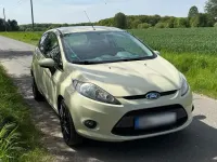 Usata Ford Fiesta 82 CV (60 kW) 2009 Verde Utilitaria