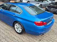 Gebraucht BMW 528 Sport Line 245 PS (180 kW) 2015 Estorilblau ii Limousine