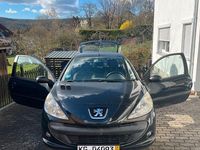 Gebraucht Peugeot 206+ 68 PS (50 kW) 2009 Schwarz Kleinwagen