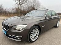 Gebraucht BMW 750 Comfort Edition 449 PS (330 kW) 2013 Braun Limousine