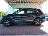 Gebraucht VW Tiguan Elegance 150 PS (110 kW) 2022 Deep black (metallic) SUV