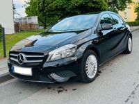 Gebraucht Mercedes A180 109 PS (80 kW) 2014 Schwarz Limousine