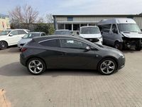 Gebraucht Opel Astra Innovation 140 PS (102 kW) 2012 Plat.anthr./rogrey/0j:silbergr Coupé