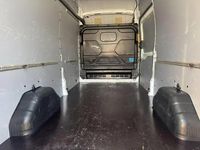 Gebraucht Ford Transit Trend 131 PS (96 kW) 2025 Weiß Pickup