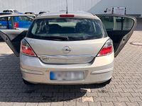 Gebraucht Opel Astra 122 PS (89 kW) 2009 Kleinwagen