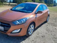 Gebraucht Hyundai i30 101 PS (74 kW) 2015 Orange Limousine