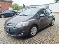 Gebraucht Toyota Auris Edition 99 PS (72 kW) 2011 Grau Kleinwagen