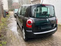 Gebraucht Renault Modus 90 PS (66 kW) 2006 Schwarz Van / Kleinbus