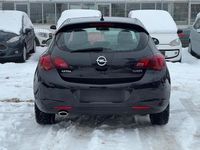 Gebraucht Opel Astra 179 PS (131 kW) 2010 Schwarz Limousine