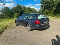 Gebraucht Audi A6 220 PS (161 kW) 2004 Blau Kombi