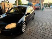 Gebraucht VW Golf V 116 PS (85 kW) 2004 Schwarz Kleinwagen