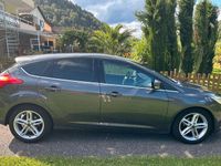 Gebraucht Ford Focus Titanium 125 PS (91 kW) 2015 Grau Limousine