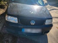 Gebraucht VW Polo 50 PS (36 kW) 2001 Schwarz Kleinwagen