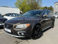 Gebraucht Volvo XC70 Summum 181 PS (133 kW) 2014 Braun Kombi