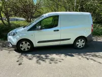 Używany Ford Transit 75 KM (55 kW) 2018 Biały Minivan
