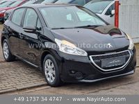 Gebraucht Peugeot 208 Access 68 PS (50 kW) 2013 Schwarz Kleinwagen