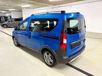 Gebraucht Dacia Dokker Stepway 95 PS (69 kW) 2019 Adriablau Van / Kleinbus