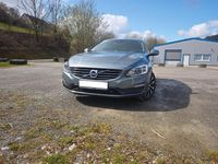 Gebraucht Volvo V60 190 PS (139 kW) 2018 Grau Kombi