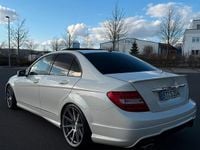 Gebraucht Mercedes C350 306 PS (225 kW) 2013 Weiß Limousine
