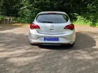 Gebraucht Opel Astra Energy 120 PS (88 kW) 2014 Silber Limousine