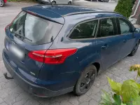Gebraucht Ford Focus 101 PS (74 kW) 2015 Blau Kombi