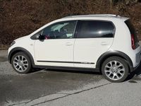 Gebraucht VW cross up! 75 PS (55 kW) 2015 Weiß Kleinwagen