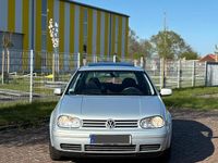 Używany VW Golf III 125 KM (91 kW) 1998 Srebrny Sedan/Limuzyna