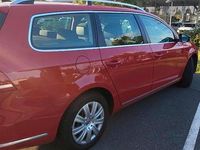 Gebraucht VW Passat 140 PS (102 kW) 2014 Rot Kombi