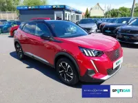 Gebraucht Peugeot e-2008 GT 100 kW (136 PS) 2023 Rot SUV