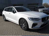 Gebraucht Volvo V60 Plus 197 PS (144 kW) 2025 Weiß Kombi