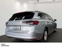 Gebraucht Skoda Superb Essence 150 PS (110 kW) 2025 Silber Kombi