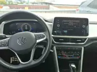 Gebraucht VW T-Roc Cabriolet Beats 150 PS (110 kW) 2024 Deep black perleffekt / schwarz (metallic) Cabrio