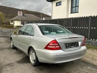 Gebraucht Mercedes C200 163 PS (119 kW) 2003 Silber Limousine
