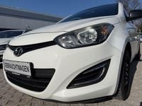 Gebraucht Hyundai i20 Classic 86 PS (63 kW) 2012 Weiß Kleinwagen