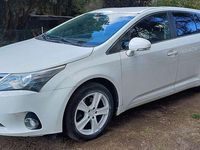 Gebraucht Toyota Avensis Edition 150 PS (110 kW) 2014 Weiß Kombi