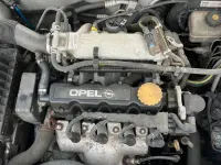 Gebraucht Opel Astra 84 PS (61 kW) 2002 Silber Kombi