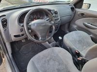 Gebraucht Ford Fiesta Style 75 PS (55 kW) 1999 Silber Kleinwagen