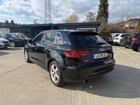 Gebraucht Audi A3 110 PS (80 kW) 2016 Brillantschwarz Kombi